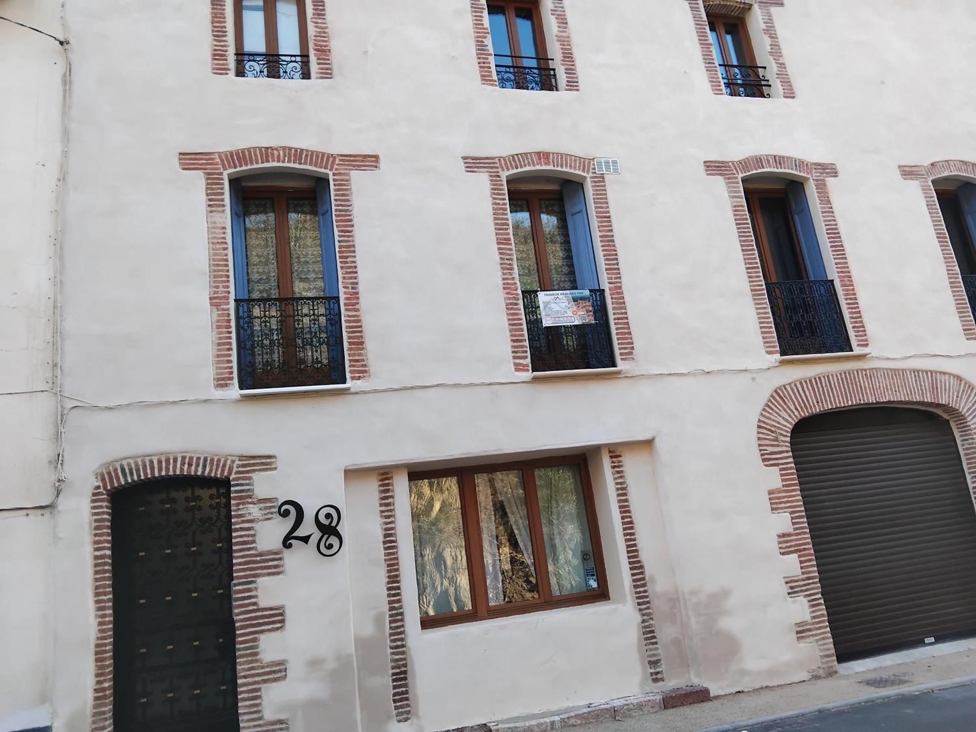 Sundrenched Relais De Poste In Serdinya Exterior photo